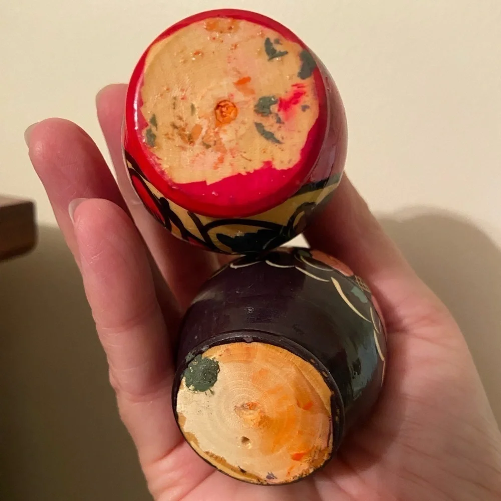 Lot of 2 Vintage Hand Painted Russian Matryoshka 5 piece set Nesting Dolls